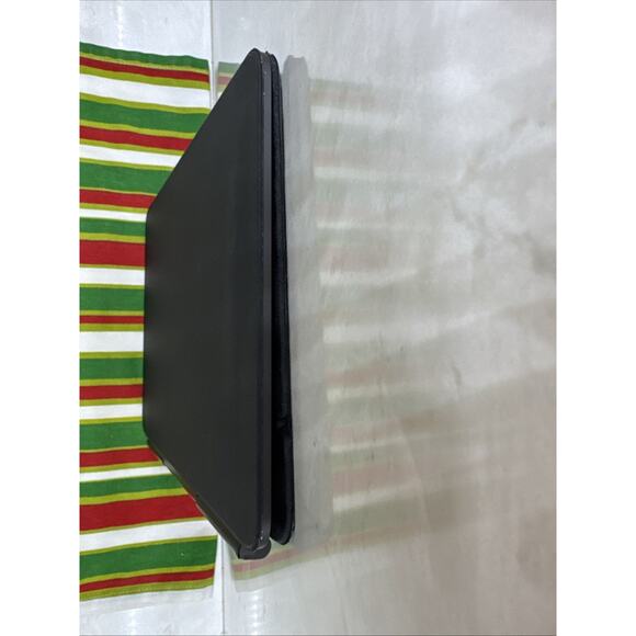 Genuine Apple A2975 Magic Keyboard for iPad Pro 11" M2 M3 M4 Black Pencil Holder - Picture 11 of 14